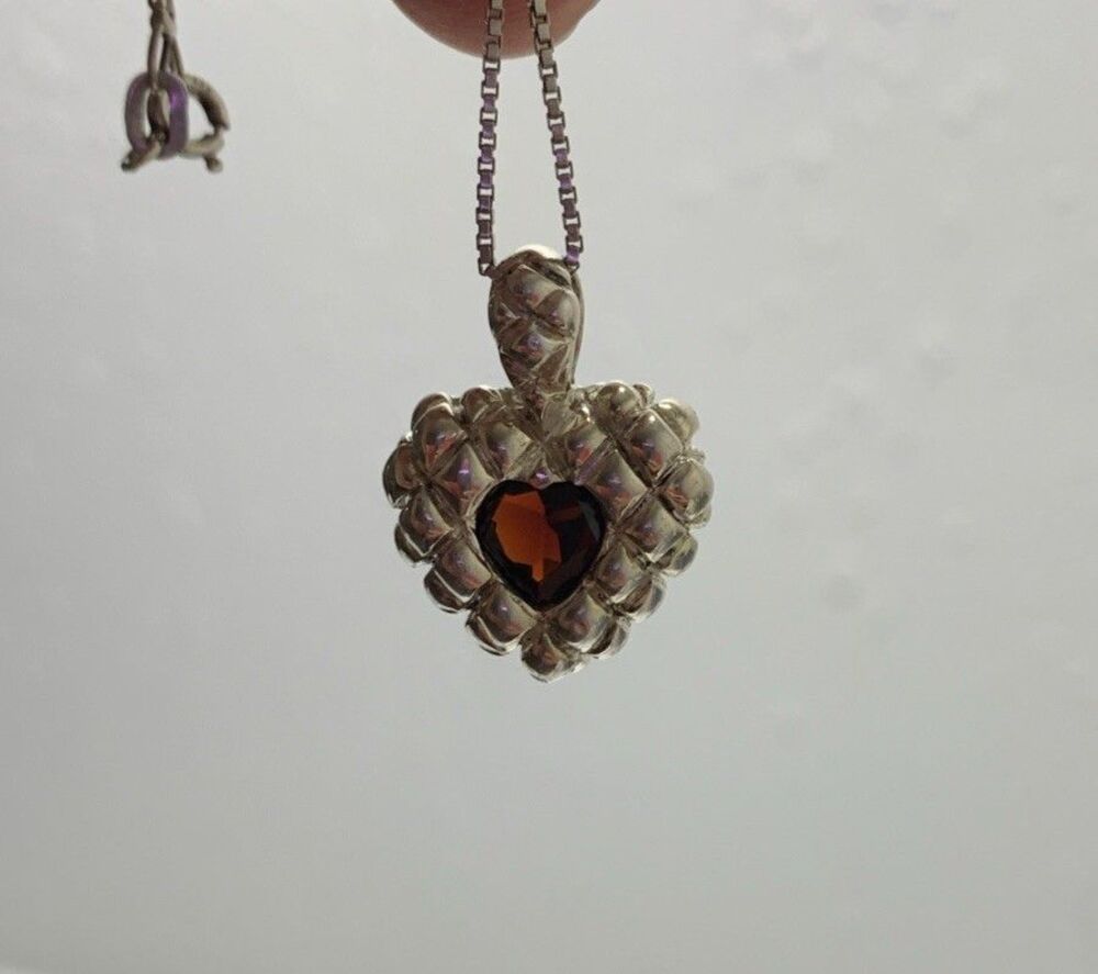 Vintage Clyde Duneier CID Sterling Silver Quilted Heart Garnet Necklace 19”